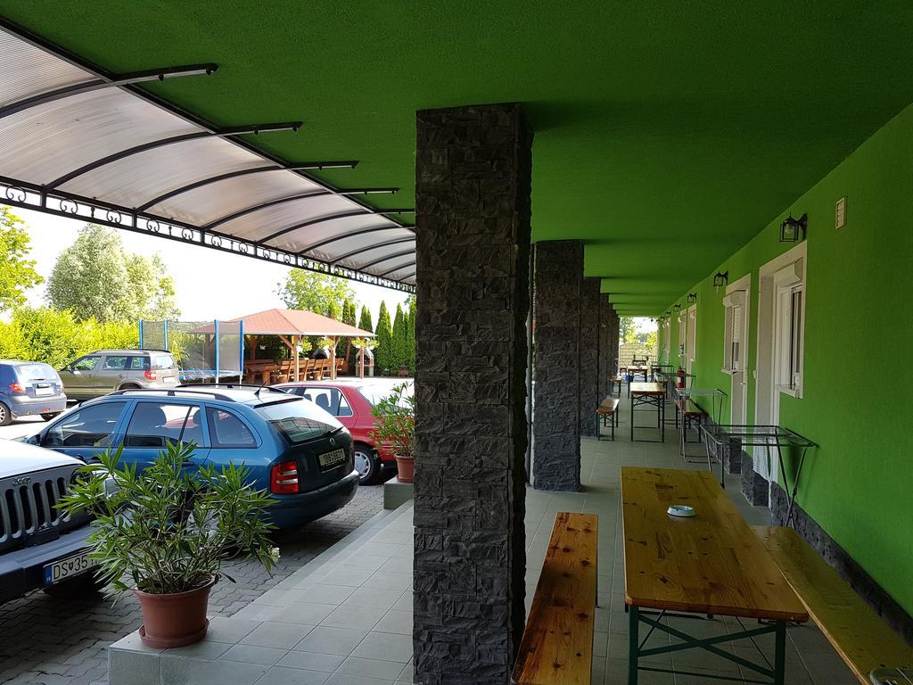 Apartman Taktik Veľký Meder Exterior foto